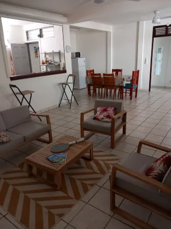 Pretty, fully-equipped villa with Wifi - Close to shops and beaches