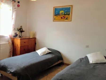 Villa la Patachou à 2 pas du Village de Malaucène Отели в г. Малосен