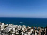 128 LIM - 2005 Stay Only Tower Suite