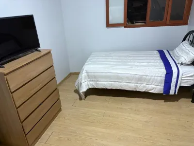 Welcome to our Villa MAS, a chalet nestled in the heart of Pachacamac. Hôtels à : 