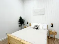 Dreamers Cozy Cabin Hotels in Real County