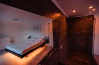 Prive nest  king size beds Transilvania Colibita  호텔