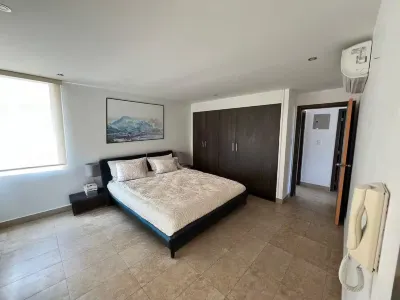 PRIVILEGED LOCATION in Barbasquillo! 2-bedroom apt. with AC, balcony, WiFi Hotels in 