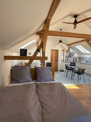 Time out above the distillery - between craftsmanship, tranquillity and enjoyment. Hotels in Niederfinow