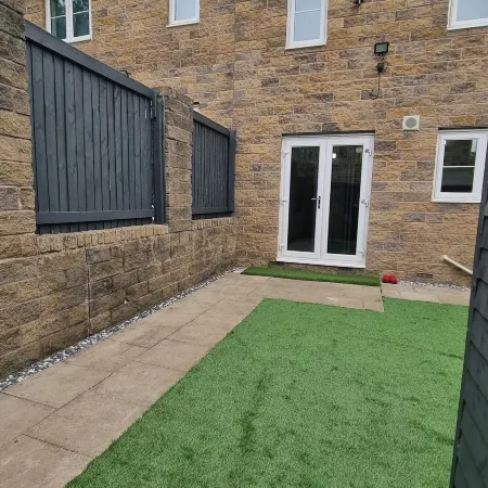 Modern House - 4 Bedrooms - FamilyFriendly