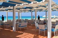 Cozy Pool & Sea view Chalet