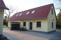 Lakeland vacation home in Geierswalde - House "Bärwalder See"