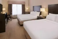Holiday Inn Express & Suites Sikeston Hotels in Miner
