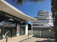 3P, quiet COBA residence, near town center, sandy beach with lifeguard