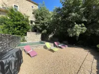 Super two bedroom village house with panoramic views and swimming pool Hotels near Abbaye Notre-Dame de Senanque
