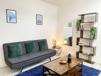 Cosy ground floor prenton flat close to Liverpool and Tranmere Football Club Các khách sạn ở Birkenhead