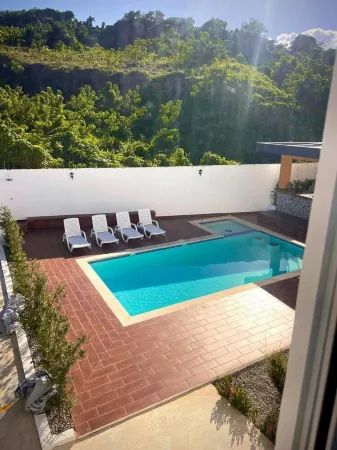 Perfect tropical island getaway!