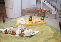 VILLA VESUVIUS 5 MINUTES FROM THE CENTER OF NAPLES Hotell i Poggioreale