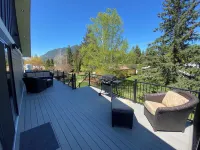 2 Bedroom Moose Apartment near Glacier MT with AC and WiFi Hotels in Hungry Horse