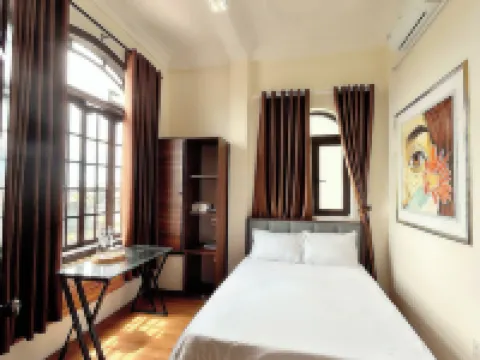 Queen's Motel Hotéis em Vỹ Dạ