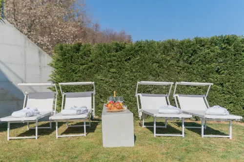 Valarin Napoli Luxory Apartment Wellness