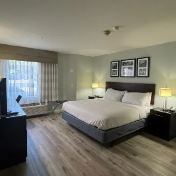 Wingate by Wyndham Bel Air I-95 Exit 77A / Apg Area