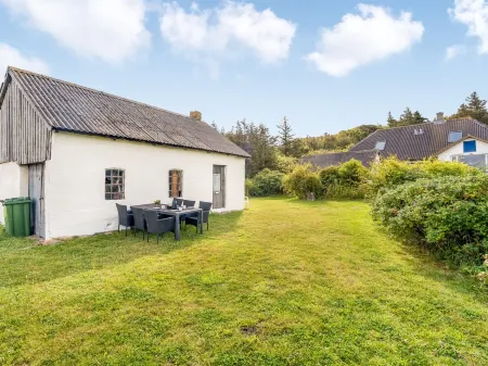 "Agrippa" - 30m to the Fjord