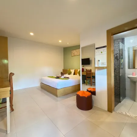Good 9 at Home Phuket
