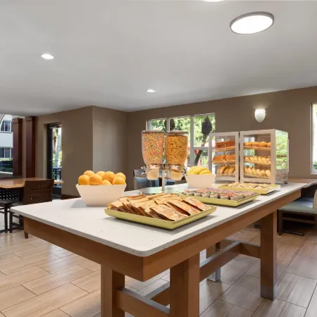 Hawthorn Extended Stay by Wyndham Naples