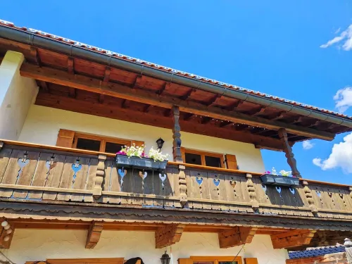 The mountain nest Farchant Hotels in Farchant