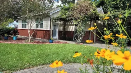 New Guest House on Bayou with Spectacular View Отели в г. Паттерсон