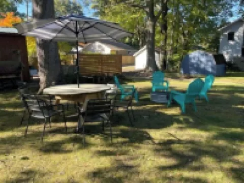 Cozy Beach Town Cottage Awaits.