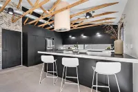 Designer Home w/ Pool.  Modern Design. Walk to DT Gilbert