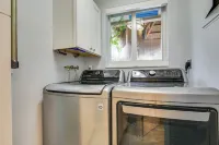 Furnished Patio + Gas Grill: Deerfield Beach Home - Homestays