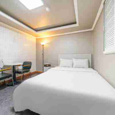 Dapsimni Hotel Grim Rooms