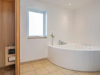 10 person holiday home in Haderslev-By Traum - ที่มีอ่างอาบน้ำ