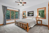 Rogers' Retreat - On The Eagle River Chain With Boat Rental Hotel a Lincoln