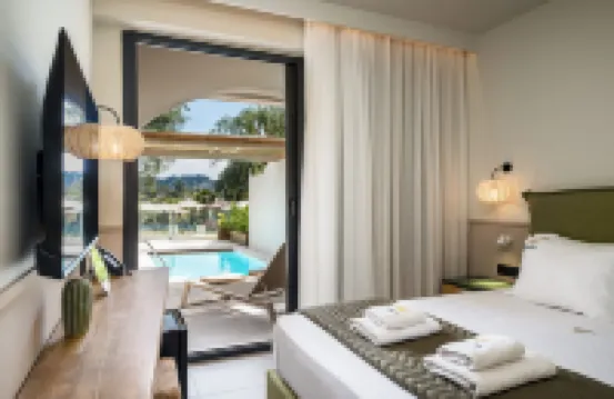 Loadstar Rooms & Suites
