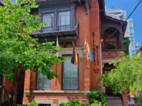 勝利大廈賓客酒店 鄰近皇后公園的酒店