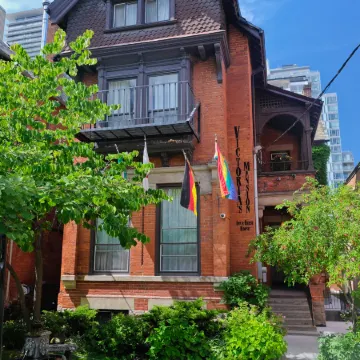 Victoria's Mansion Guest House