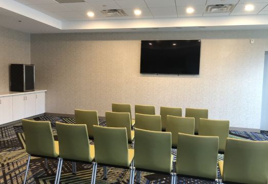 홀리데이 인 익스프레스