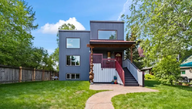 Mountain Vista Penthouse Huge 2BR w/views+jet tub