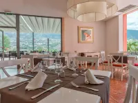 Hotel Las Águilas Tenerife, Affiliated by Meliá Hotels near Loro Parque