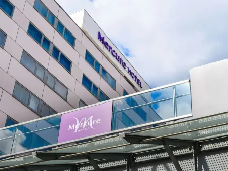 Mercure Hotel Freiburg am Münster Отели рядом с достопримечательностью «Фрайбургская Высшая школа музыки»