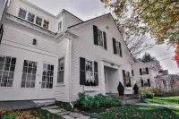 Premier Woodstock Village Riverfront Home Hotels near The Green