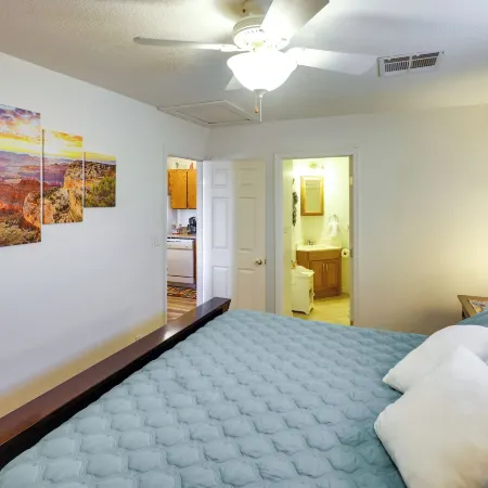 Dog-Friendly Bullhead City Home - Walk to Beach! Hotéis em Laughlin