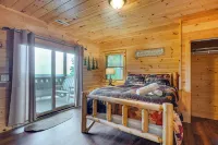 Gatlinburg Cabin in the Clouds: Private Hot Tub - spa