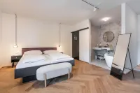 SISTERS Haus Hotel Garni - Завтрак