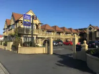 Cable Court Motel Hotel a 