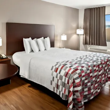 Red Roof Inn Muscle Shoals