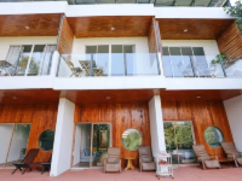 ฮอนมุ วิลล่า ปัว โรงแรมในอำเภอ ปัว