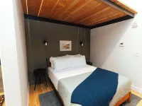 Loft 304 Thewilliam Earthy Modern Atrium Glow Hotels near McWane Center
