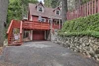 Vintage 'Snow White' Cottage ~ 2 Miles to Village! - que admiten mascotas