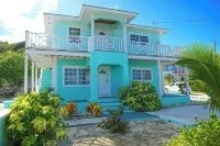 Complete Villa Upstairs, 2 Bedroom. Hotel di 
