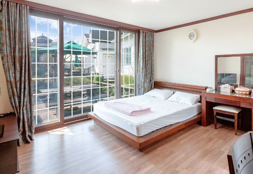 태안 백화원리조트